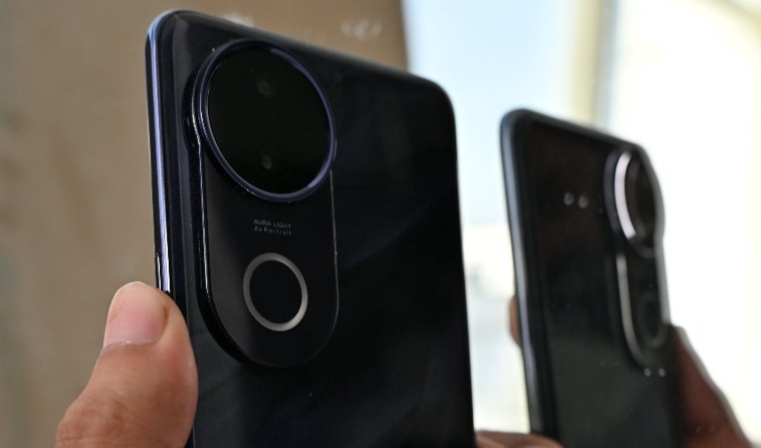 Vivo V50e